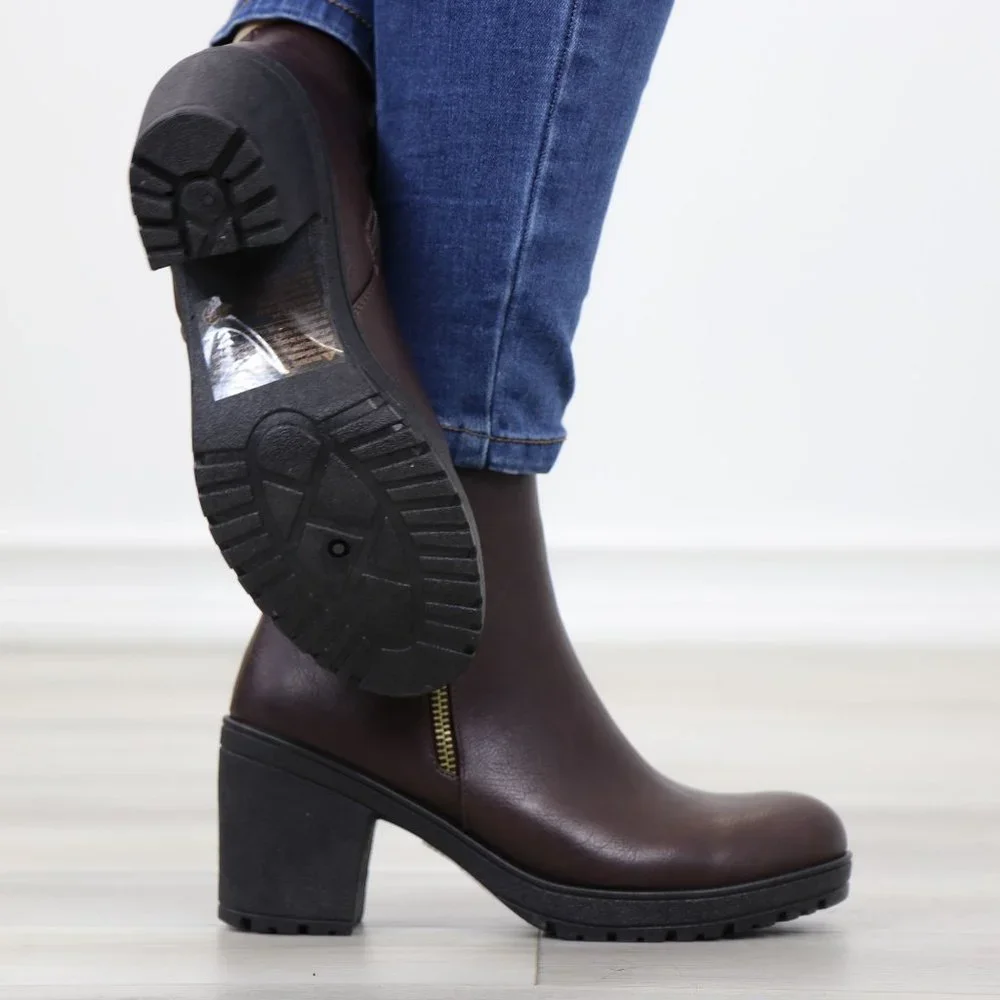 Brown Synthetic Leather Chunky Lug Block Heel Round Toe Ankle Boots - Picture 3 of 11